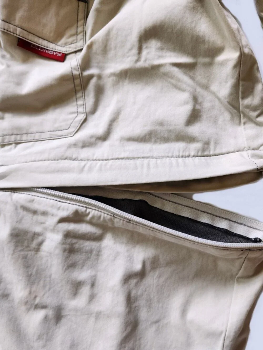 NEW Old Navy Vintage Y2K Wide Leg Beige Cargo Pants Zip Off Boys 14 Skater 90s